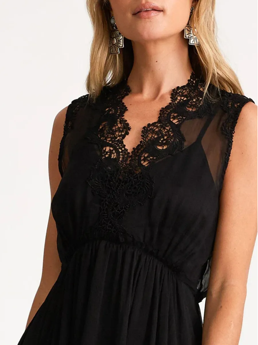 Women's V-neck printed lace dress