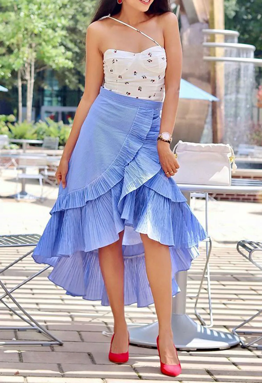 APPLAUSE OF RUFFLE TIERED FRILL HEM SKIRT IN BLUE STRIPES