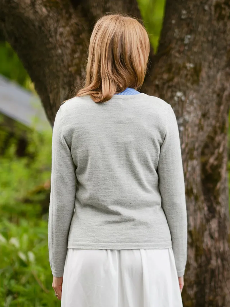 Women's light grey woven wool sweater