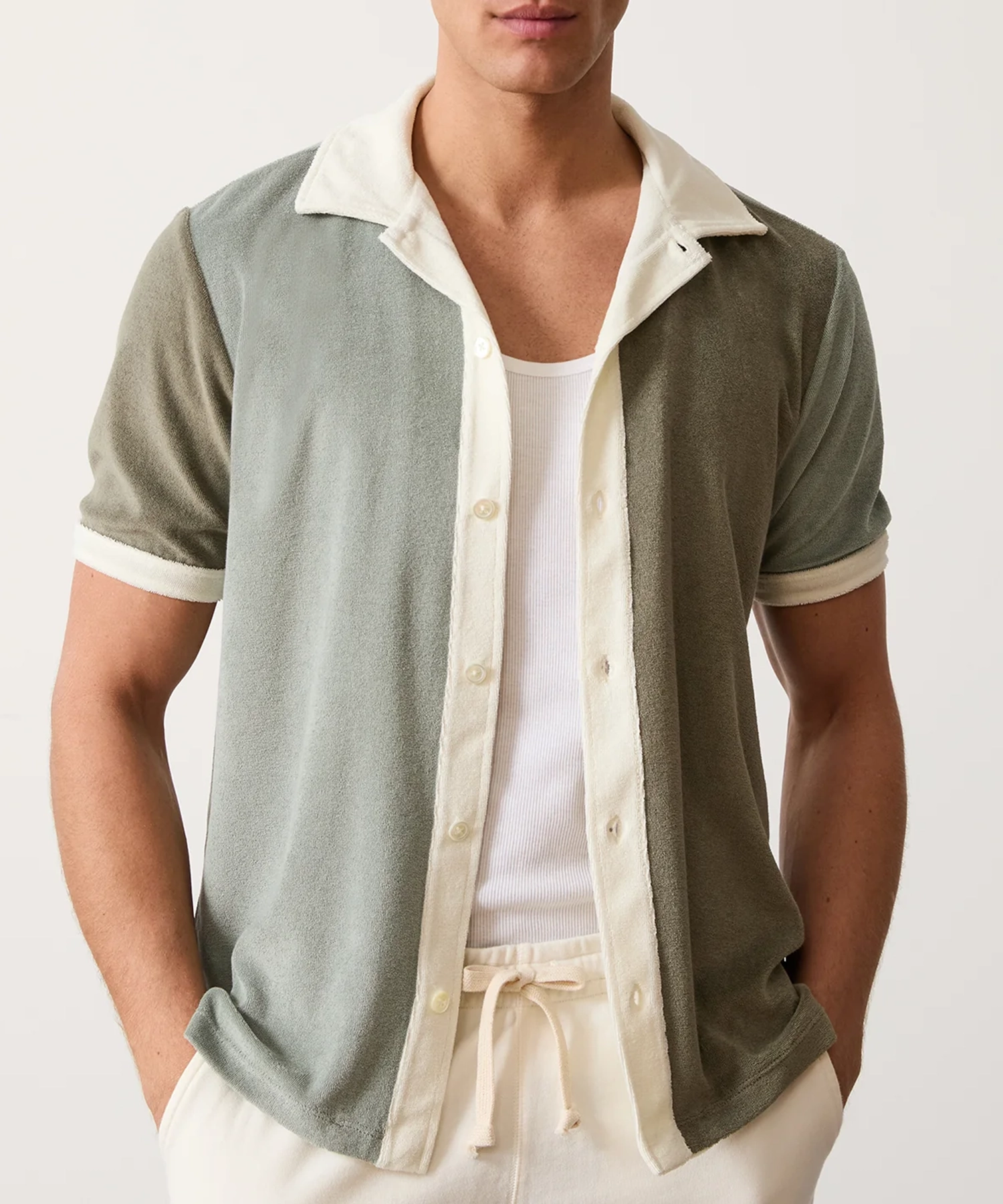 COLORBLOCK TERRY BEACH POLO IN SOFT SAGE